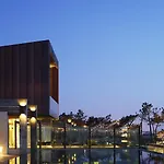 Areias Do Seixo Charm & Residences 5*