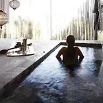 Areias Do Seixo Charm & Residences Hotel