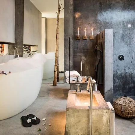 Areias Do Seixo Charm & Residences Hotel 5*